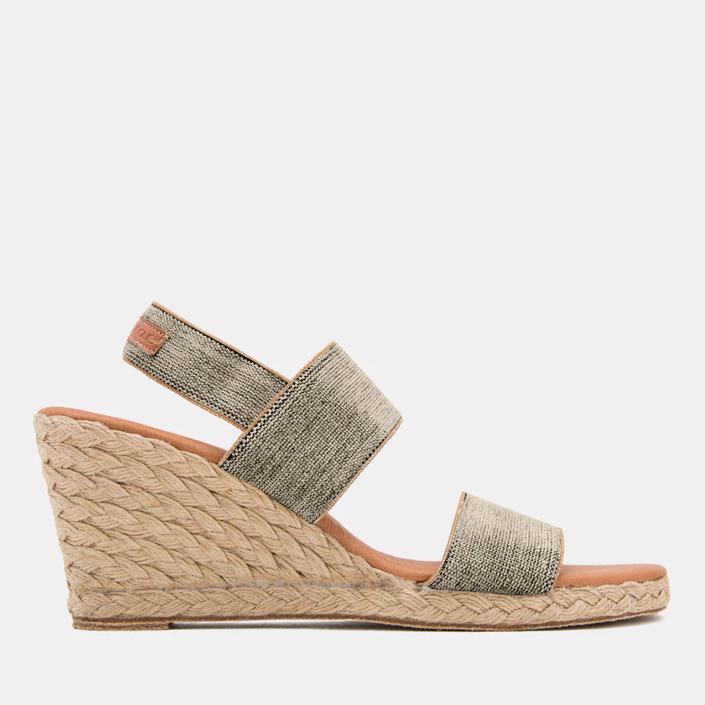 Allison Black/Beige Sandal