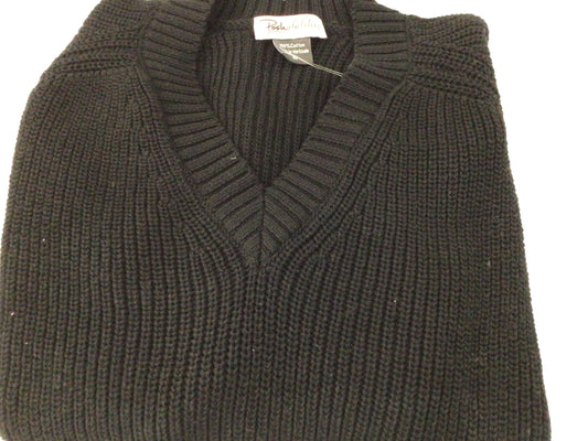 V-Neck Shaker Sweater in Black by Poshabilities